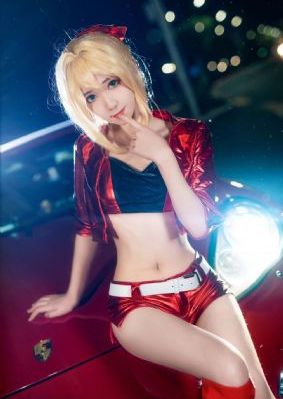 欧美复古胸针_HD高清完整版